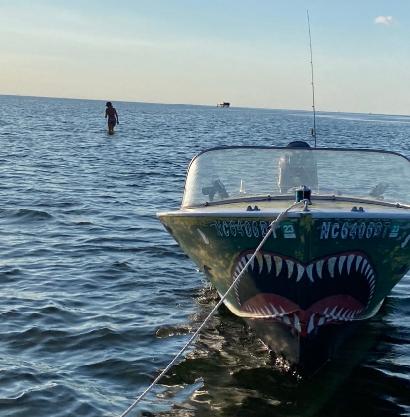Boat anchored at Clamshoal in Pamlico Sound Hatteras Island